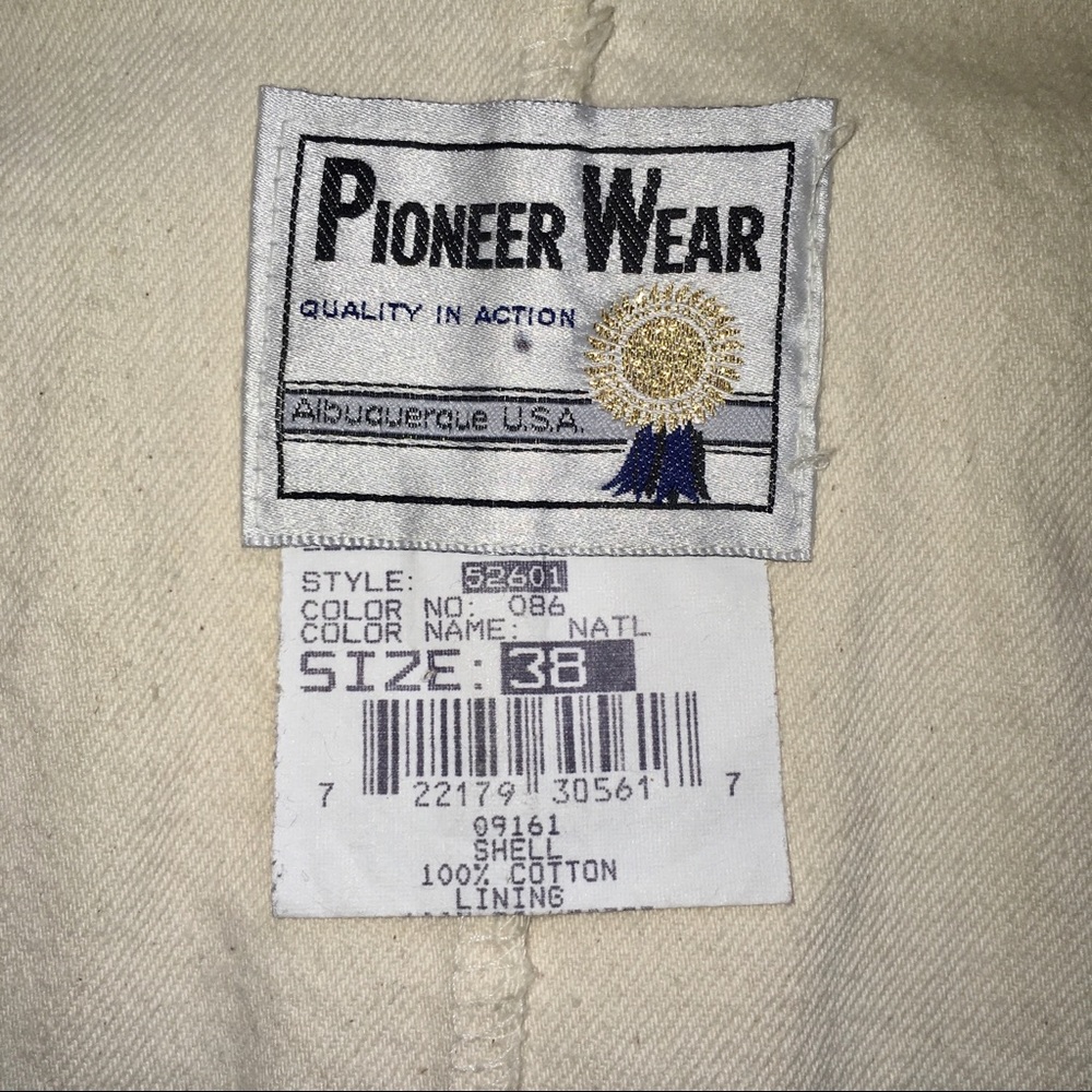 *SOLD* Vintage Pioneer Wear Western Leather Jacket - Picture 13 of 13